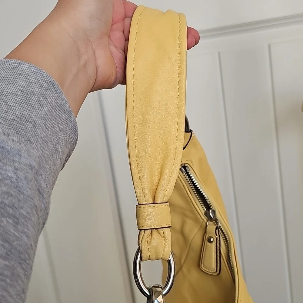 Coach NWT 2010 Kristin Yellow Leather Hobo Convertible Shoulder Bag MSRP $398